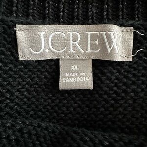 Women’s J Crew Summer Sweater in Size XL